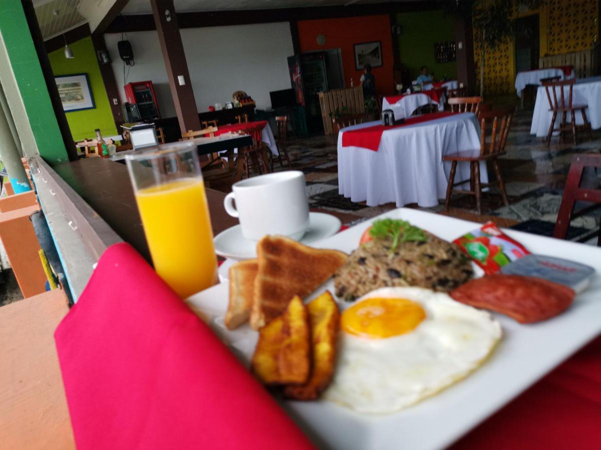 Puntarenas Bed & Coffee By Aldea Hotel ภายนอก รูปภาพ