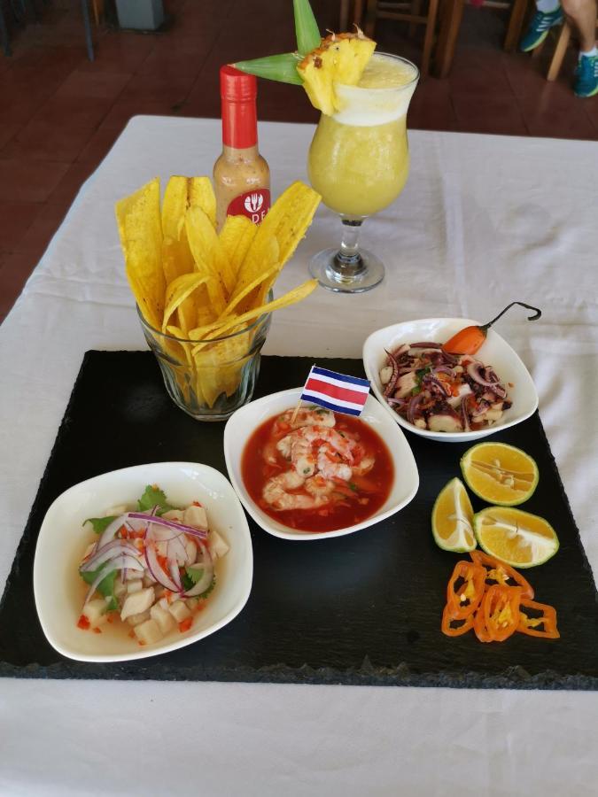 Puntarenas Bed & Coffee By Aldea Hotel ภายนอก รูปภาพ